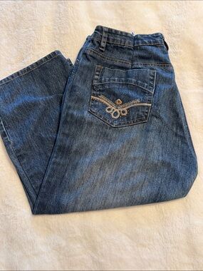 Y2K Cosmopolitan Blue Straight Leg Jeans with Embellished Back Pocket